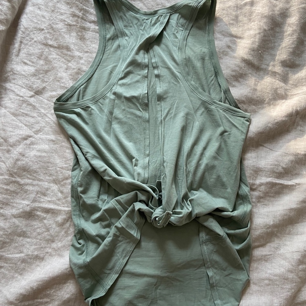 Lululemon Tie back tank
